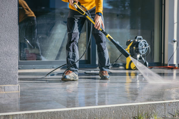 Best Parking Lot and Garage Cleaning  in Zephyrhills, FL