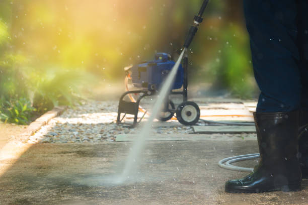 Best Gas Station Cleaning  in Zephyrhills, FL